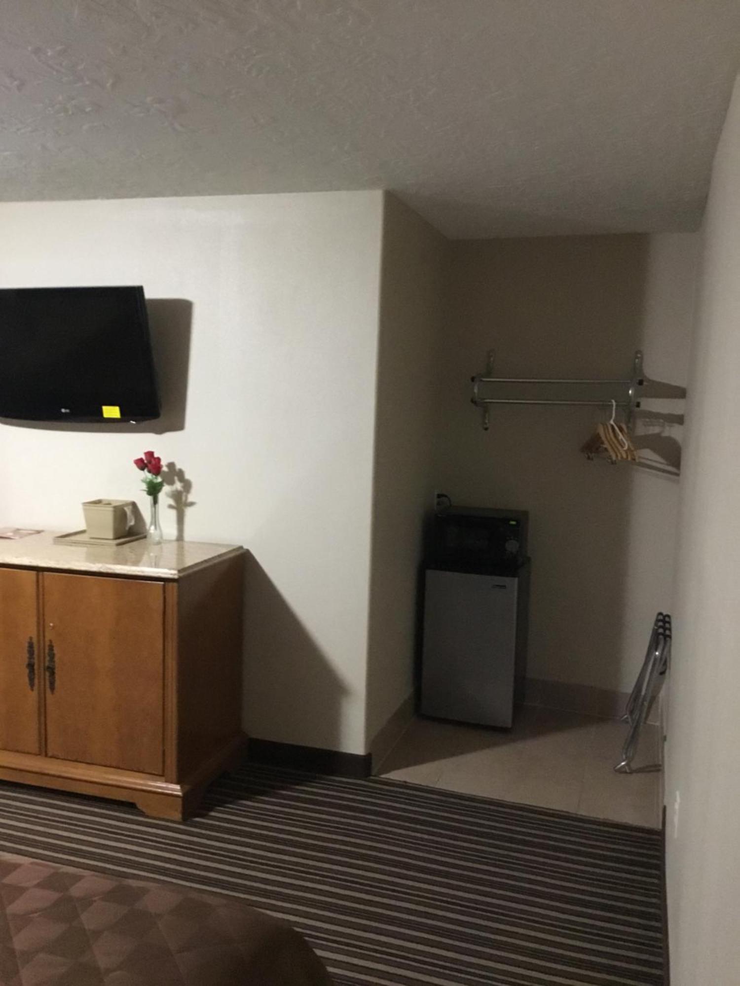 Executive King Room Non-Smoking