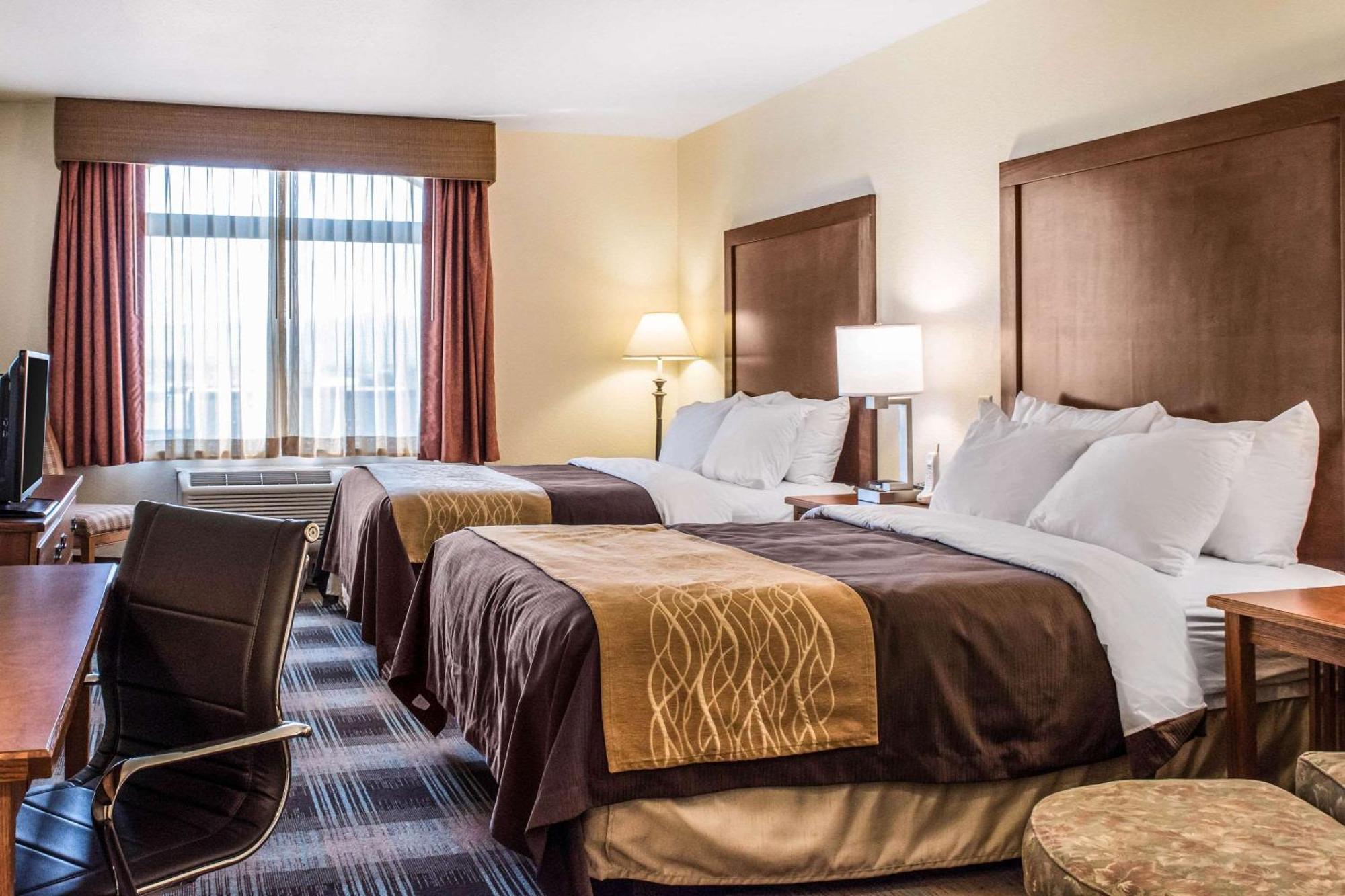 Double Room Two Double Beds