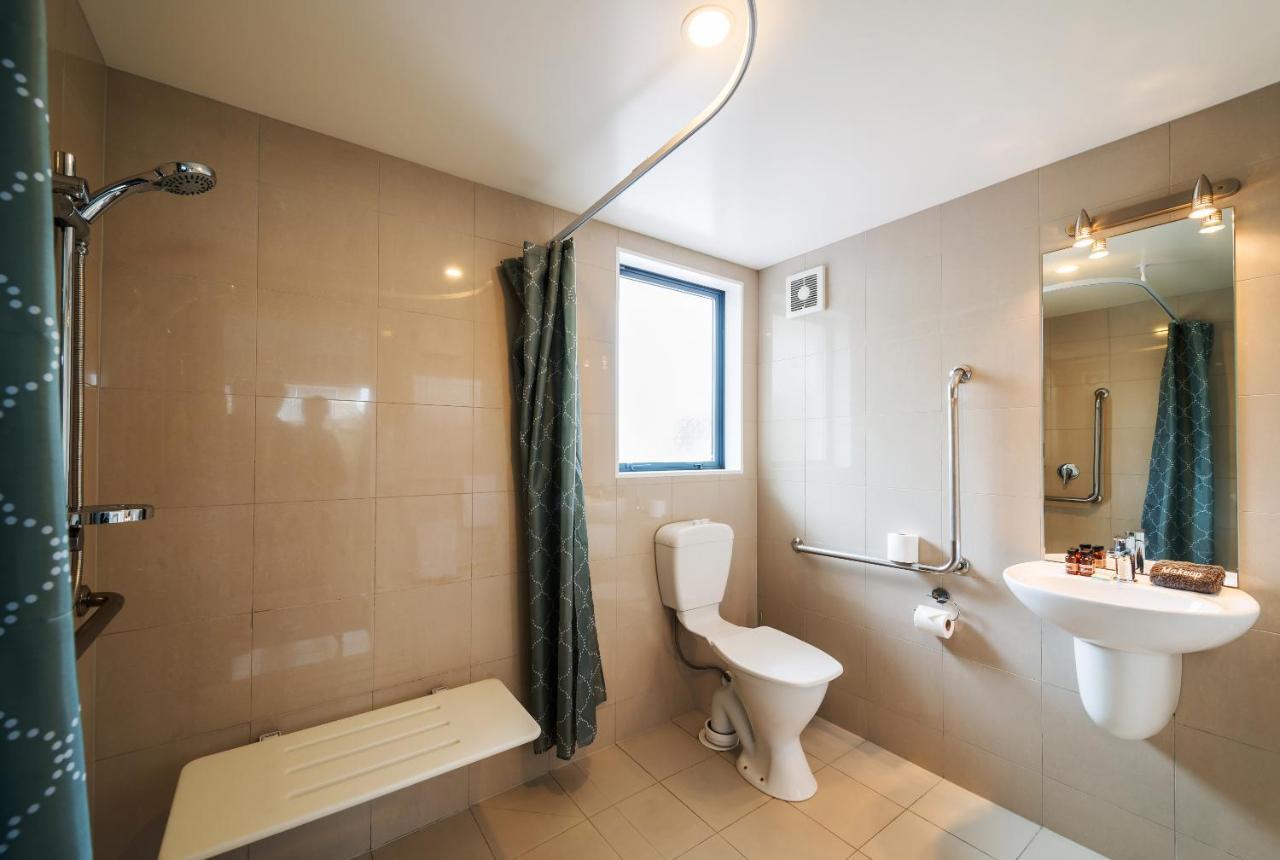 Queen Room Disability Access