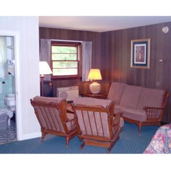 Queen Suite