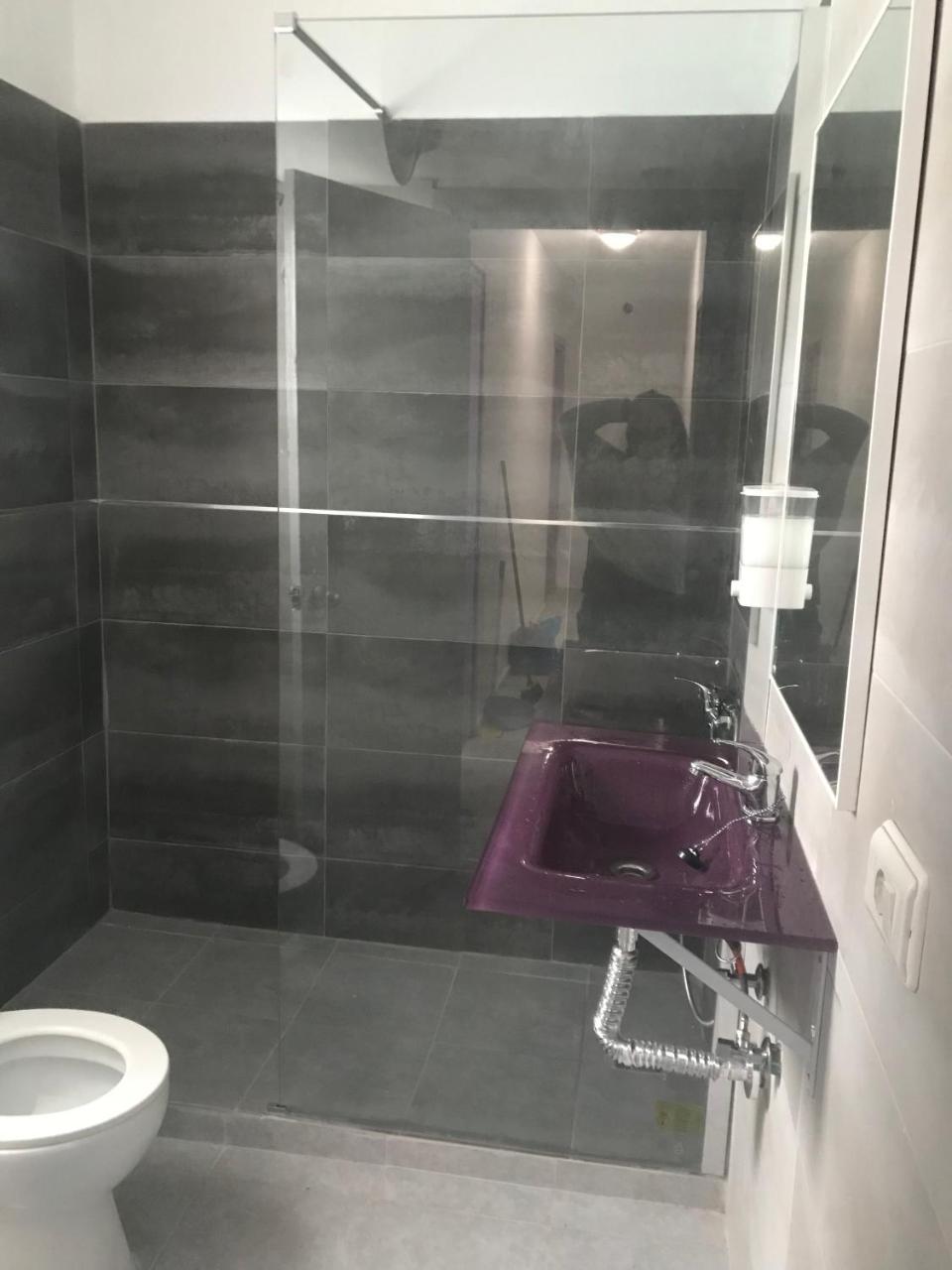 Chambre Simple Standard avec Salle de Bains Commune