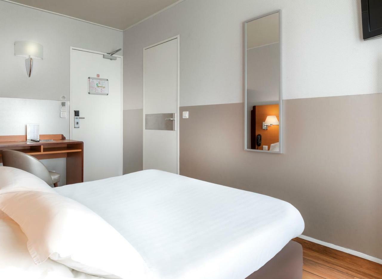 Double Room,1596871807:JPEG