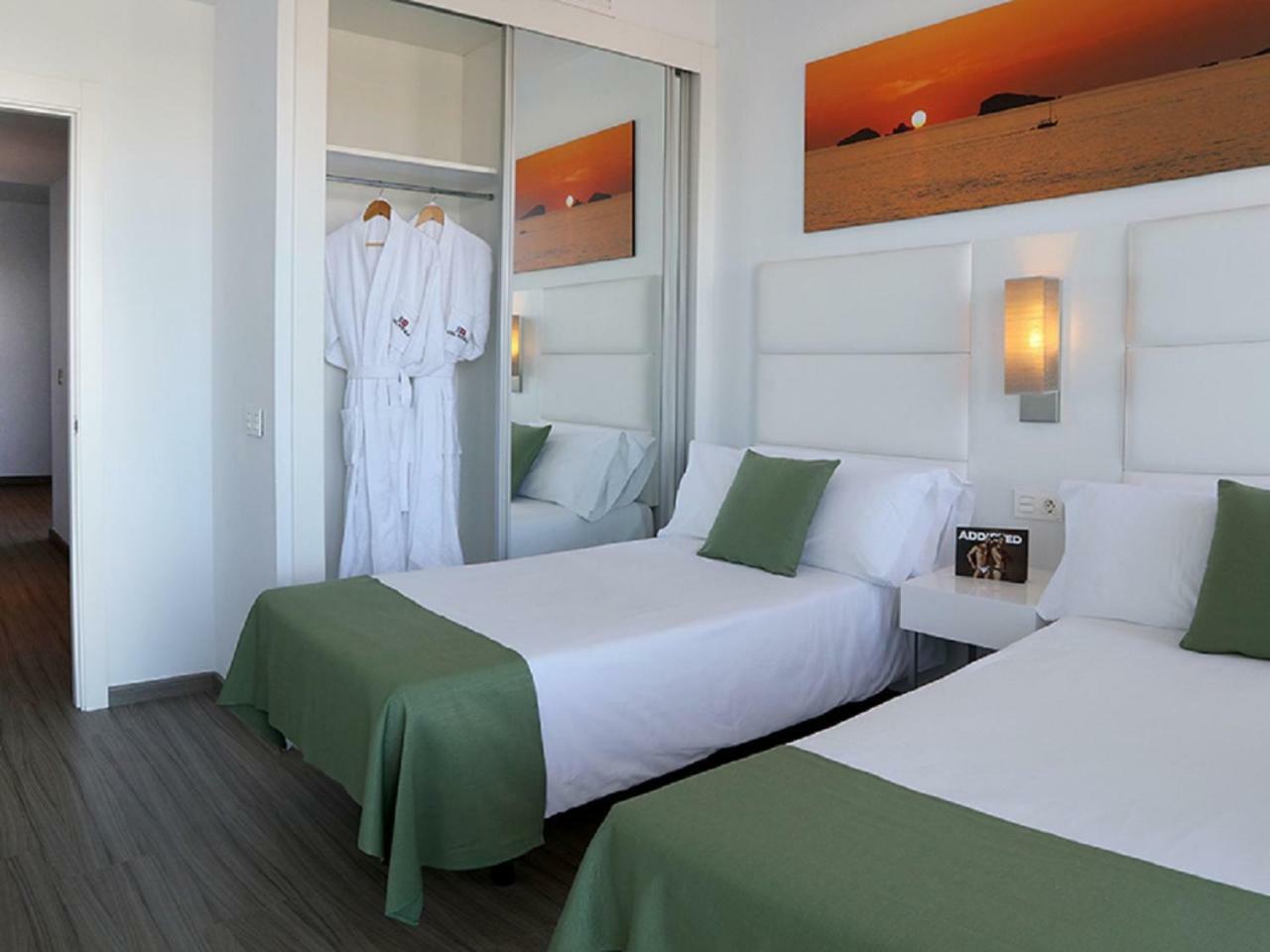 Appartamento Deluxe con Vista Mare Parziale