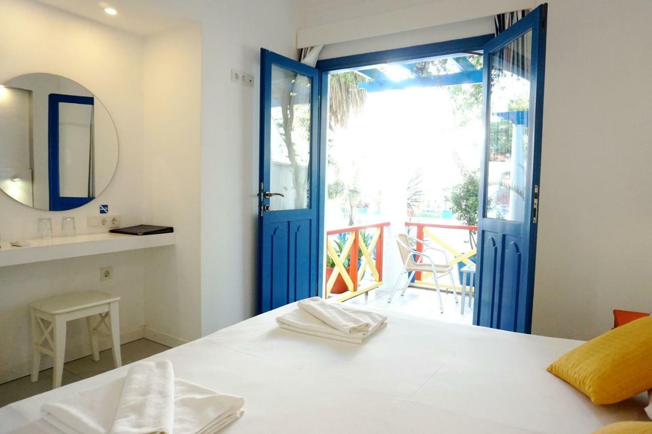 Double Room,1588051418:JPEG
