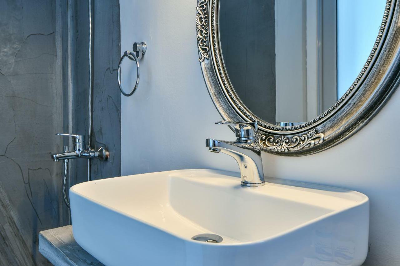 Deluxe Suite Spa Bath Sea View