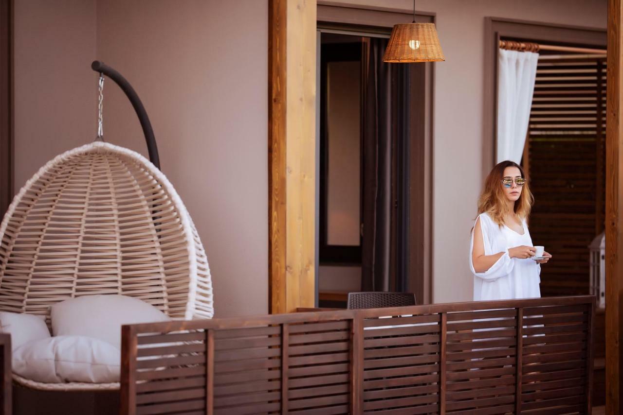 Honeymoon Room Spa Bath Swim Up