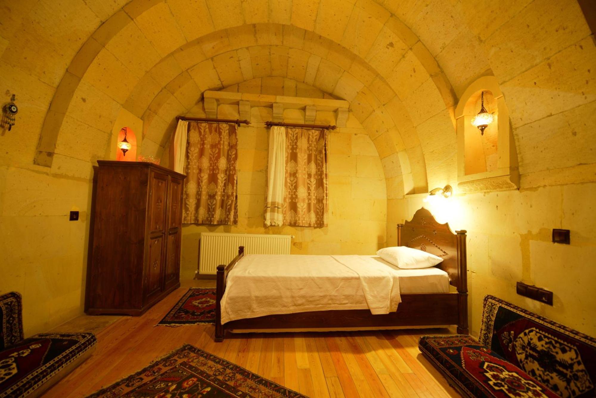 Arch Suite