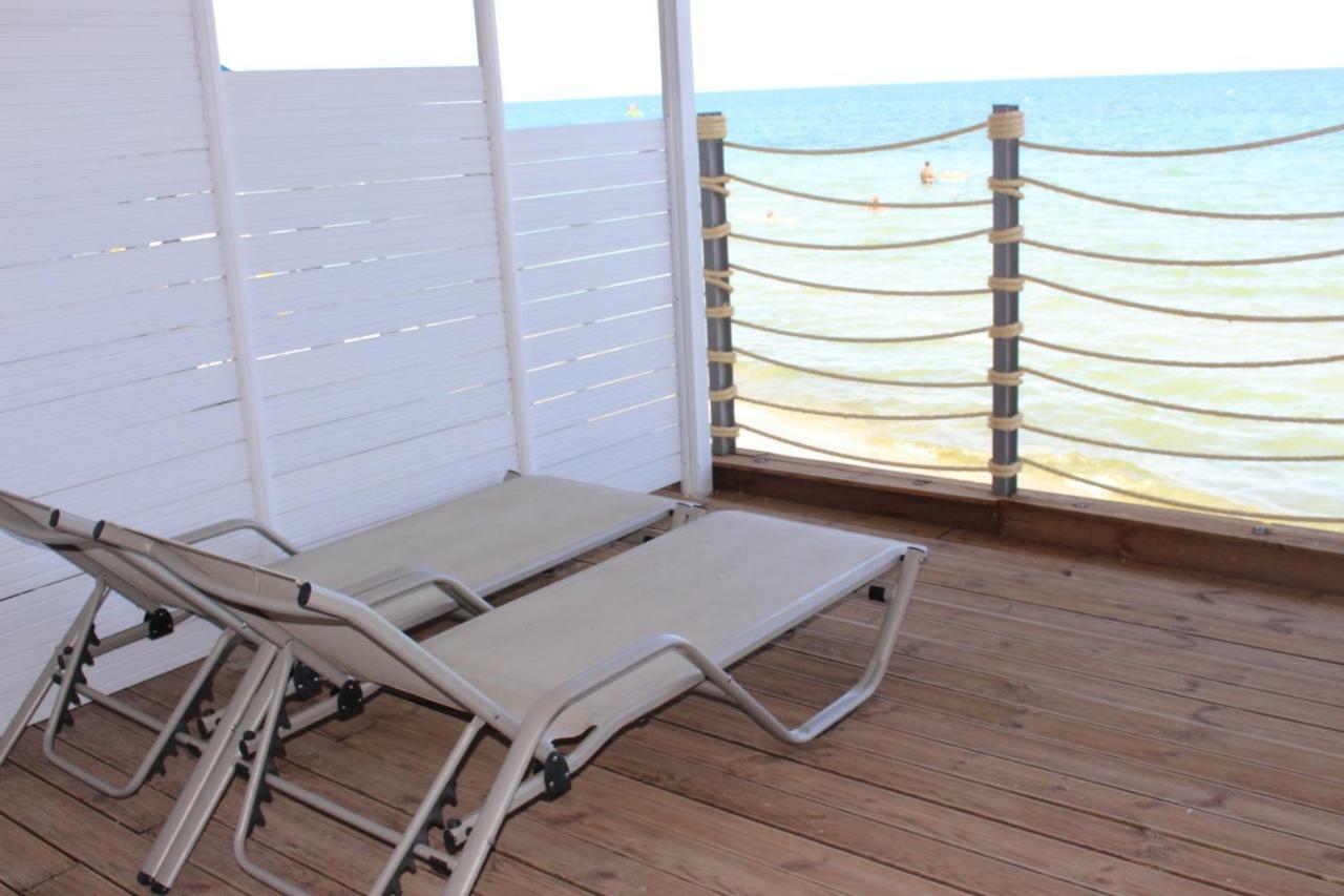 Deluxe Sea Front Plus