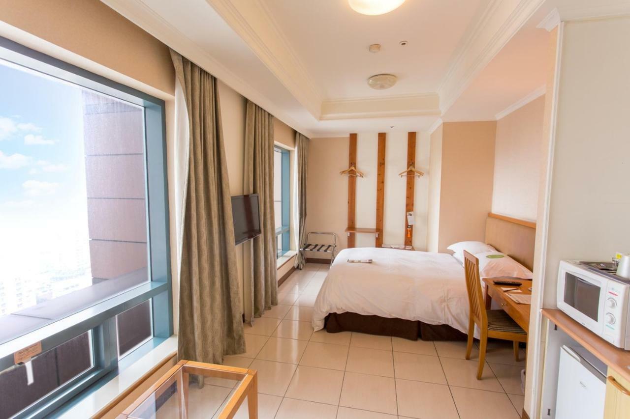 Standard Double Room,844114322:JPEG