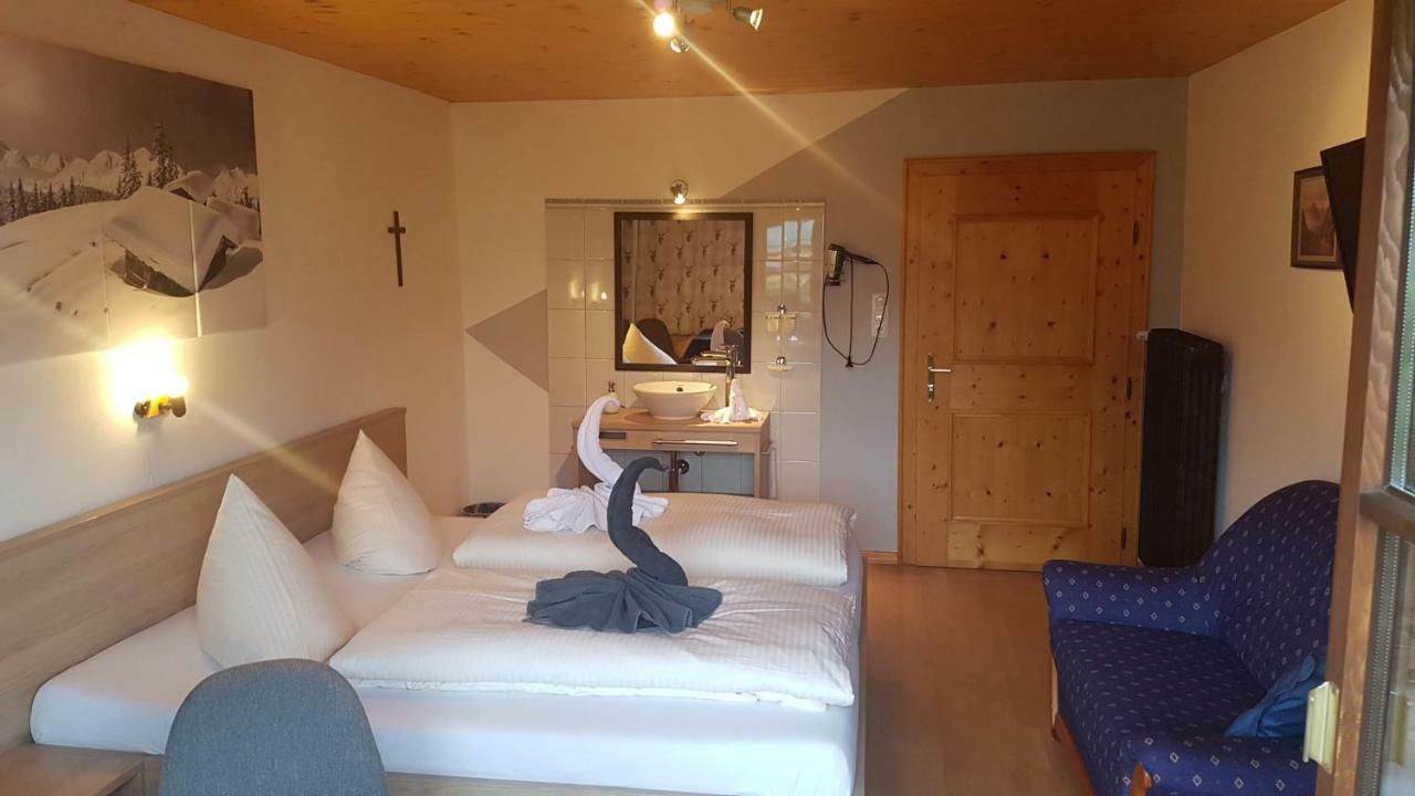 Double Room with Shared Bathroom,846976700:JPEG