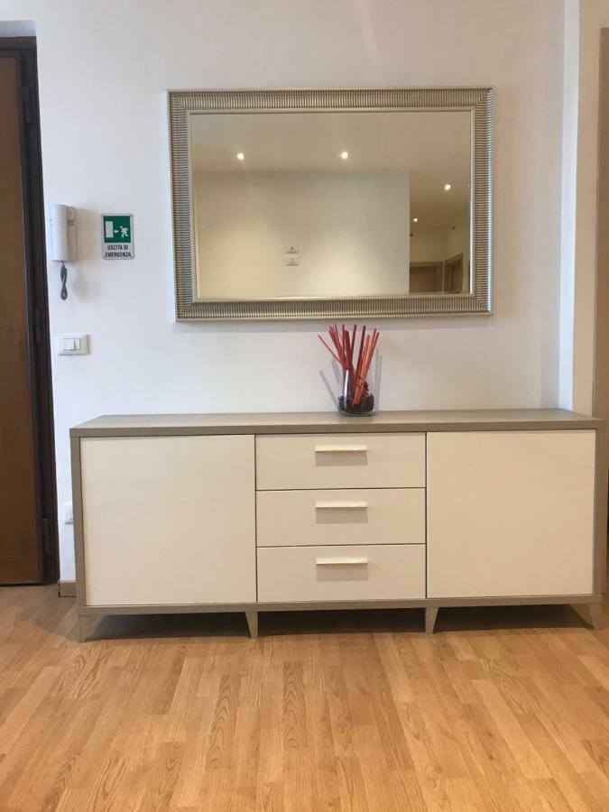 Camera Doppia con Letti Singoli con Bagno Privato