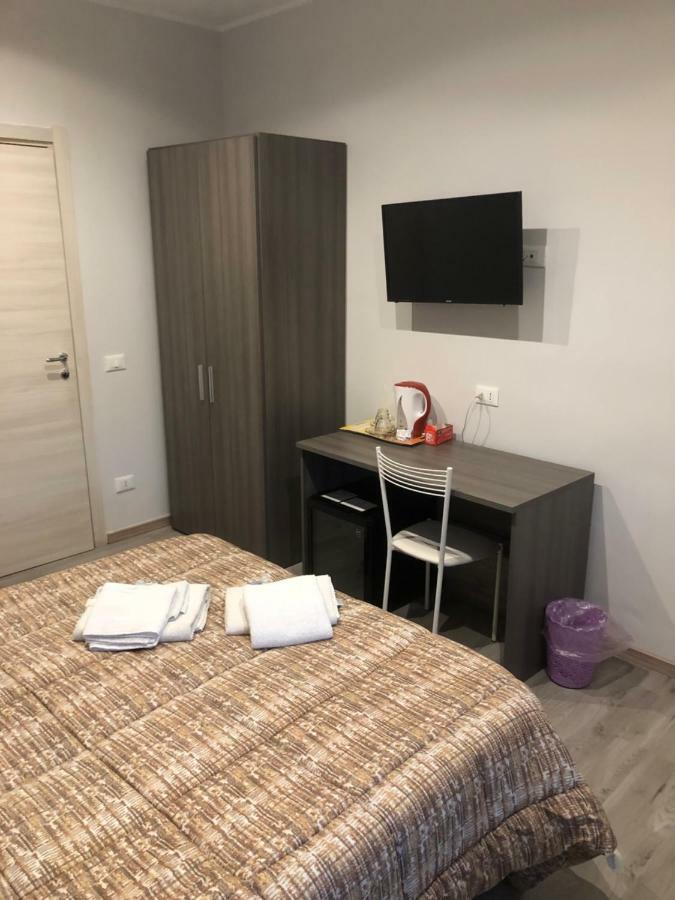 Camera Doppia con Letti Singoli con Bagno Privato