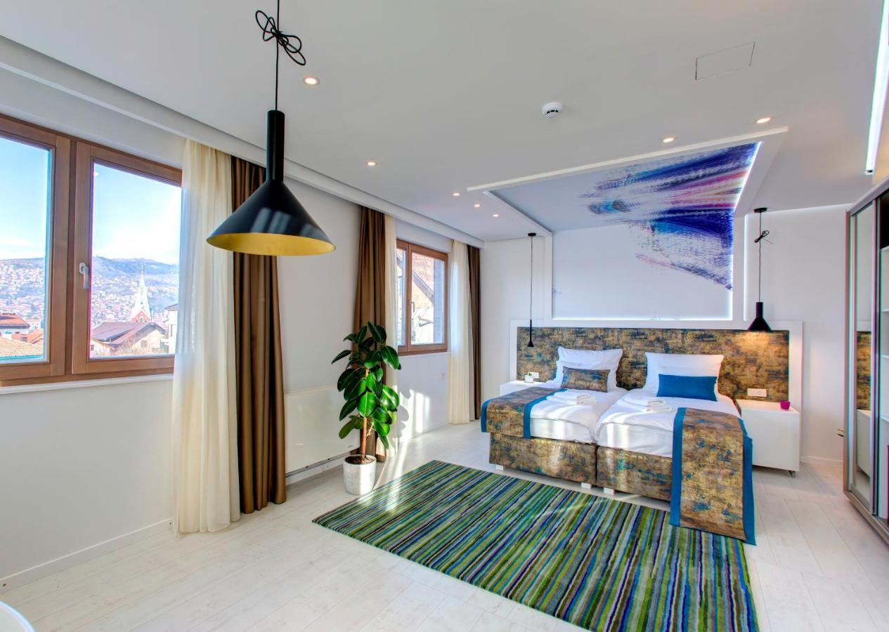 Deluxe Double or Twin Room City View