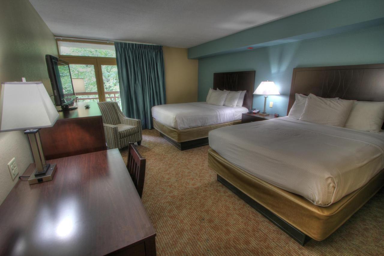 Executive Queen Room Two Queen Beds