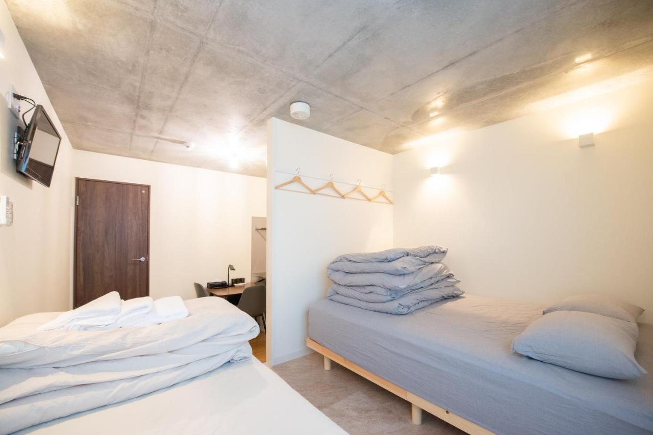 Economy Triple Room