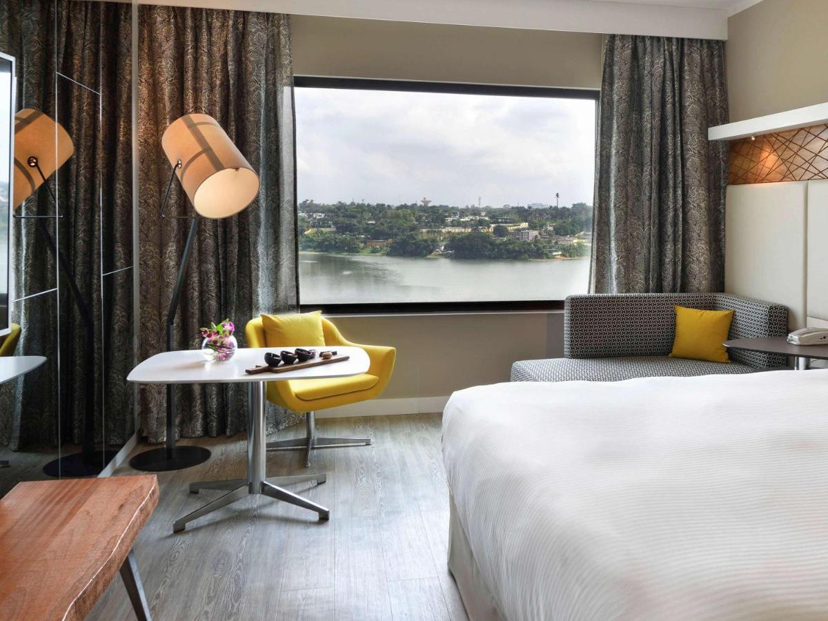 Premium Superior King Room with Lagoon View,818701502:JPEG