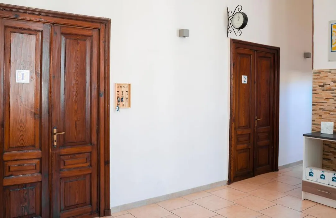 Vico 22 Rooms Napoli-1