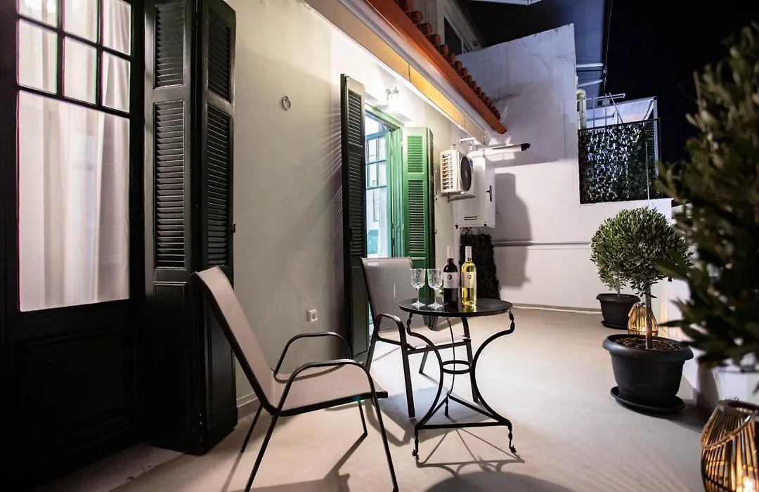 Pandrosos Divine Suites-1