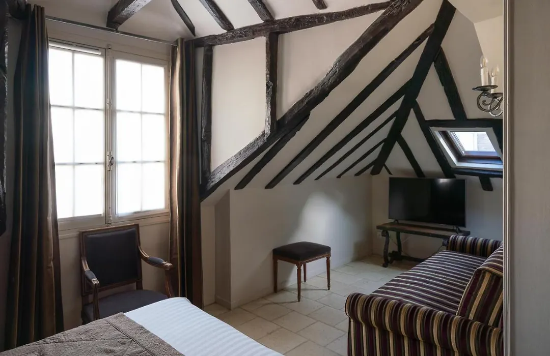 Hotel Saint-Louis Marais-1