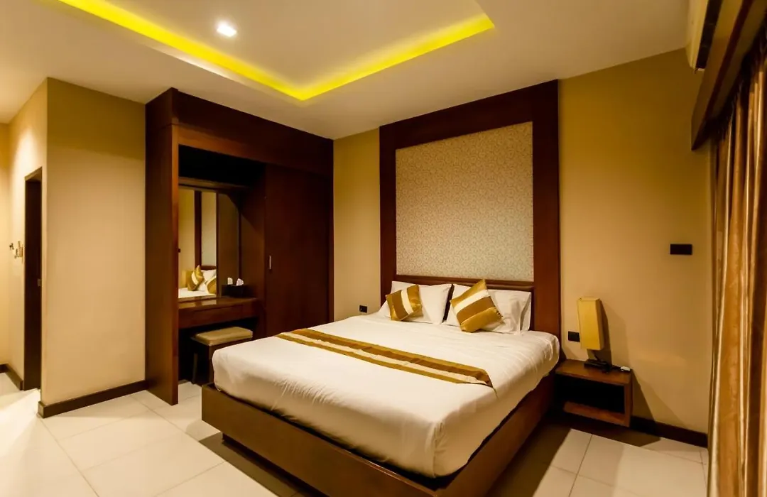 Honey Inn Pattaya-1
