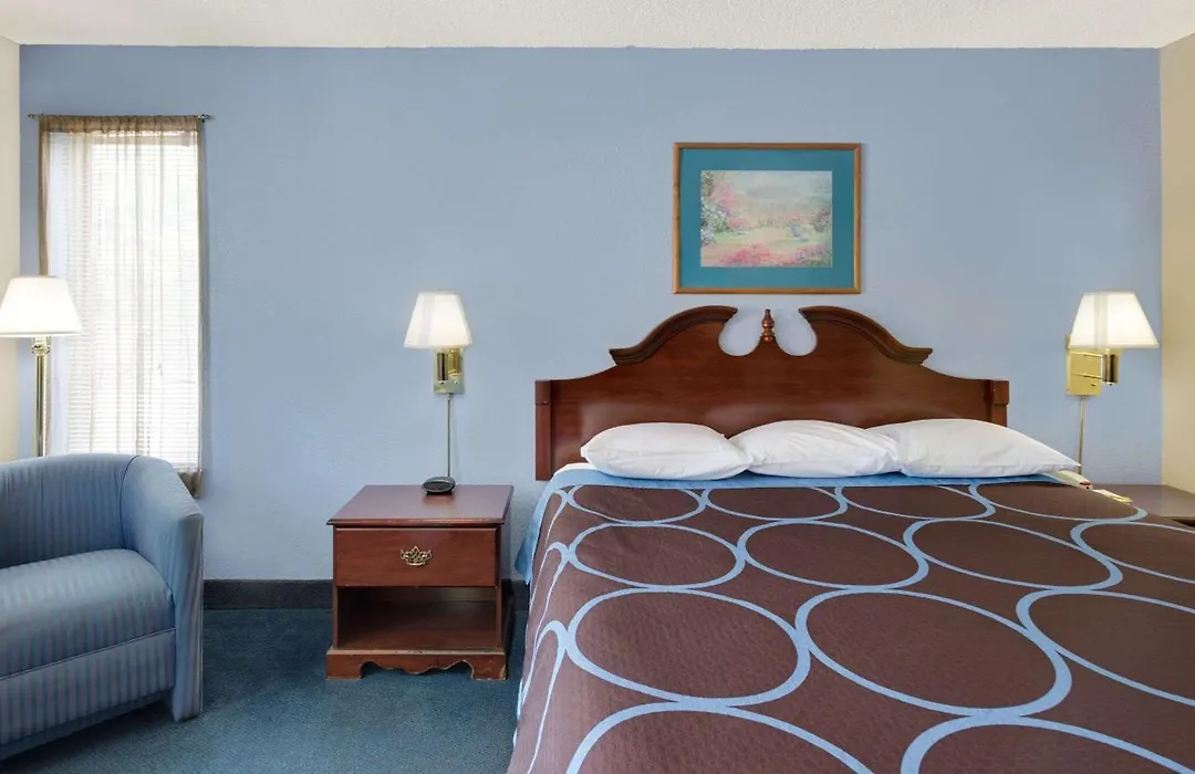 Super 8 By Wyndham Newburgh/West Point Stewart Intl Airport-1