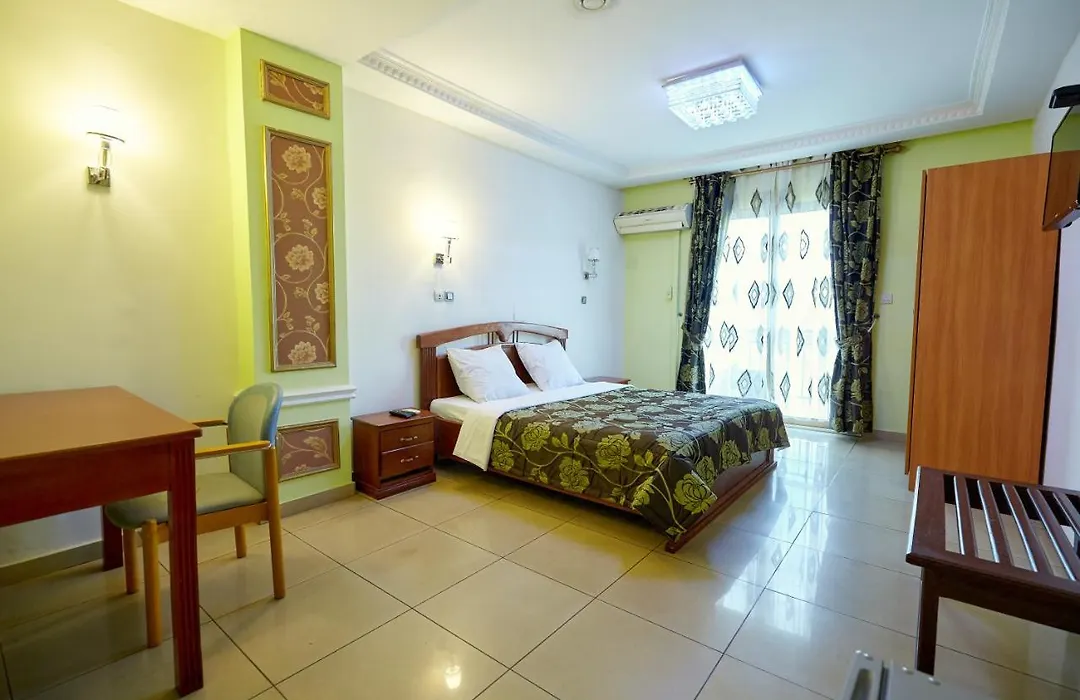Felicia Hotel Yaounde-1