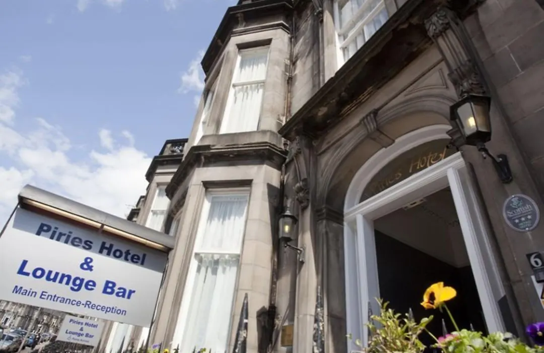 Piries Hotel-1