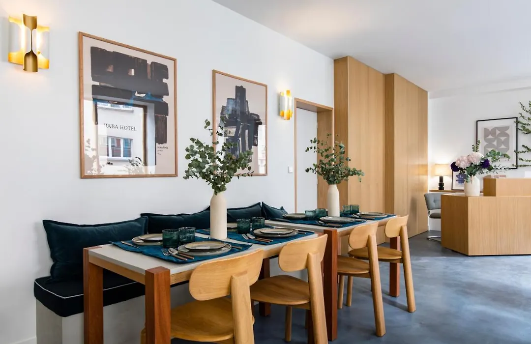 Baba Hotel-1