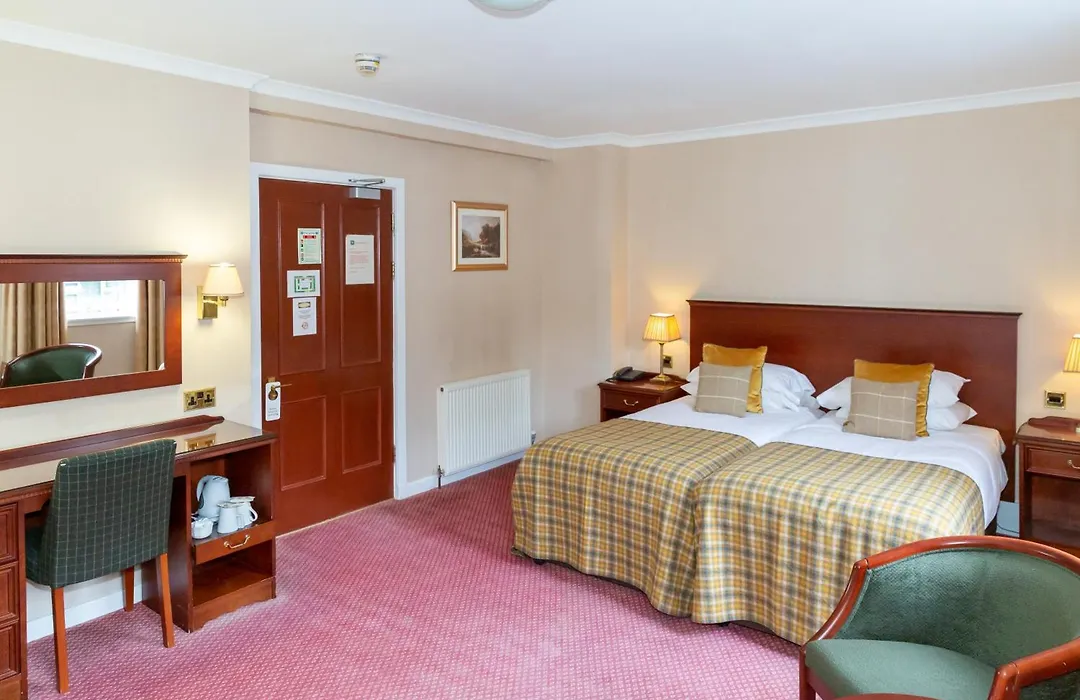 Alexandra Hotel-1