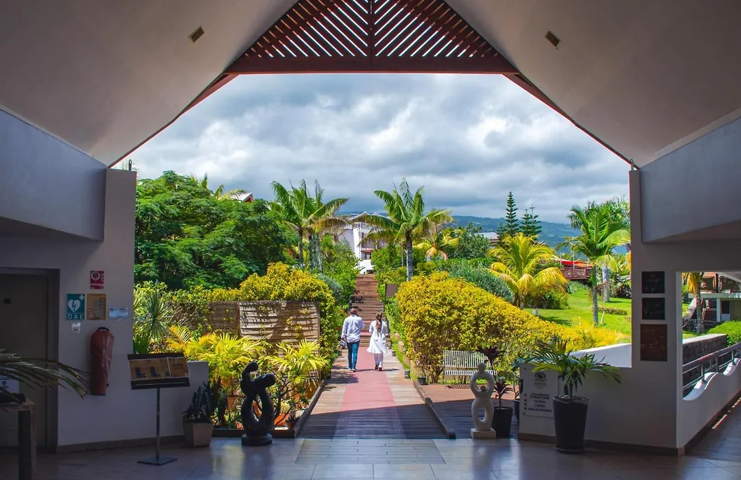 Akoya Hotel & Spa-1