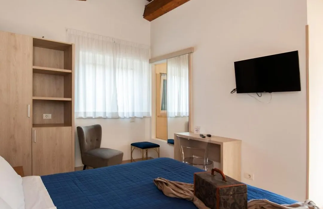 Gu Hotel-1