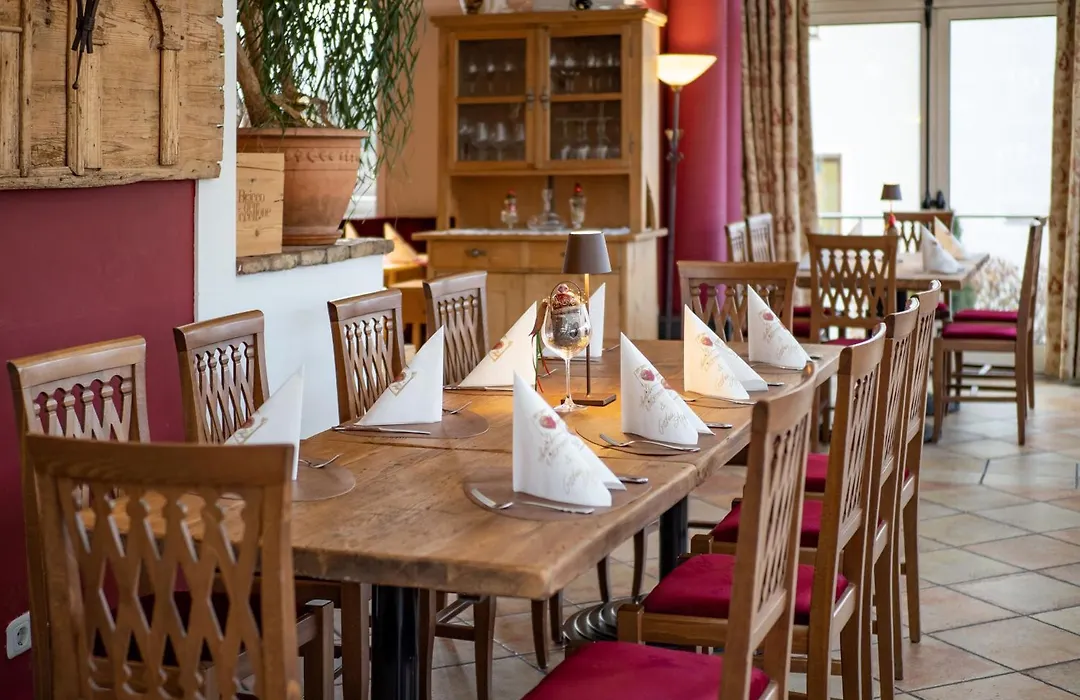 Hotel Alpenhof-1