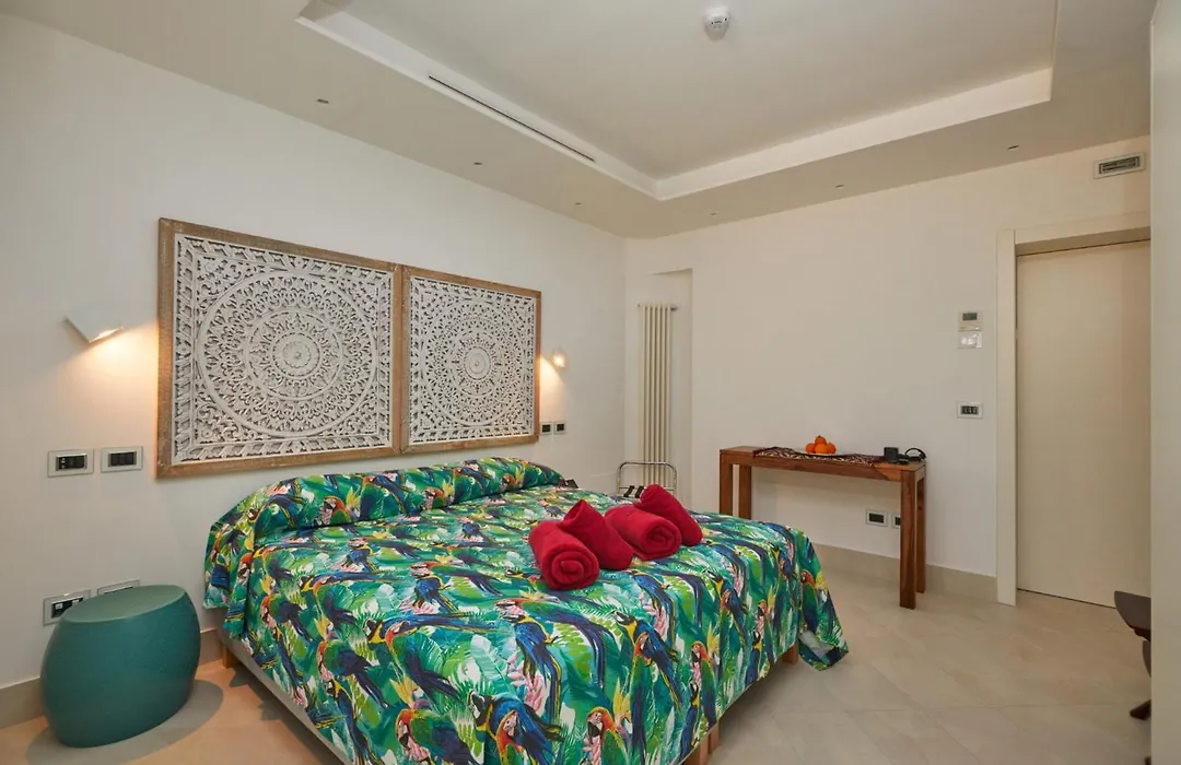 Corvaja Inn-1