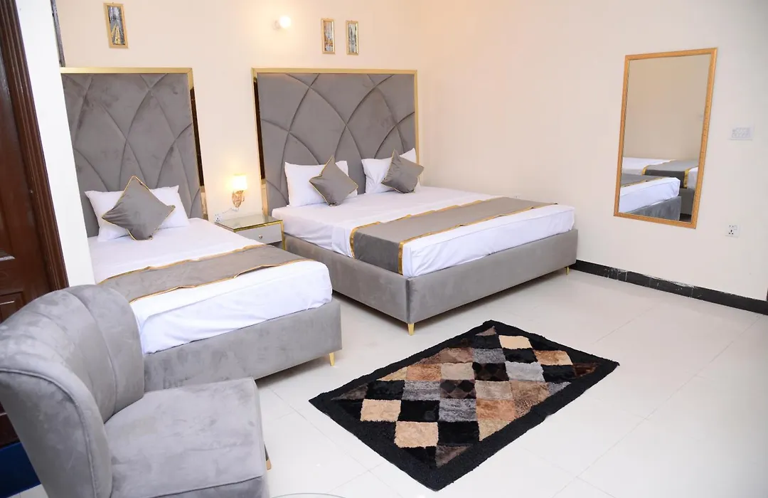 Go Room Hotel Lahore-1