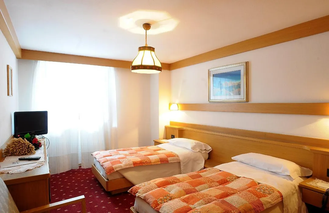 Hotel Alla Posta-1