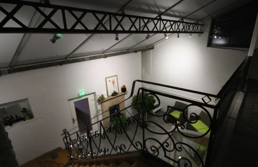 Logis Hotel L'ange Couronne-1