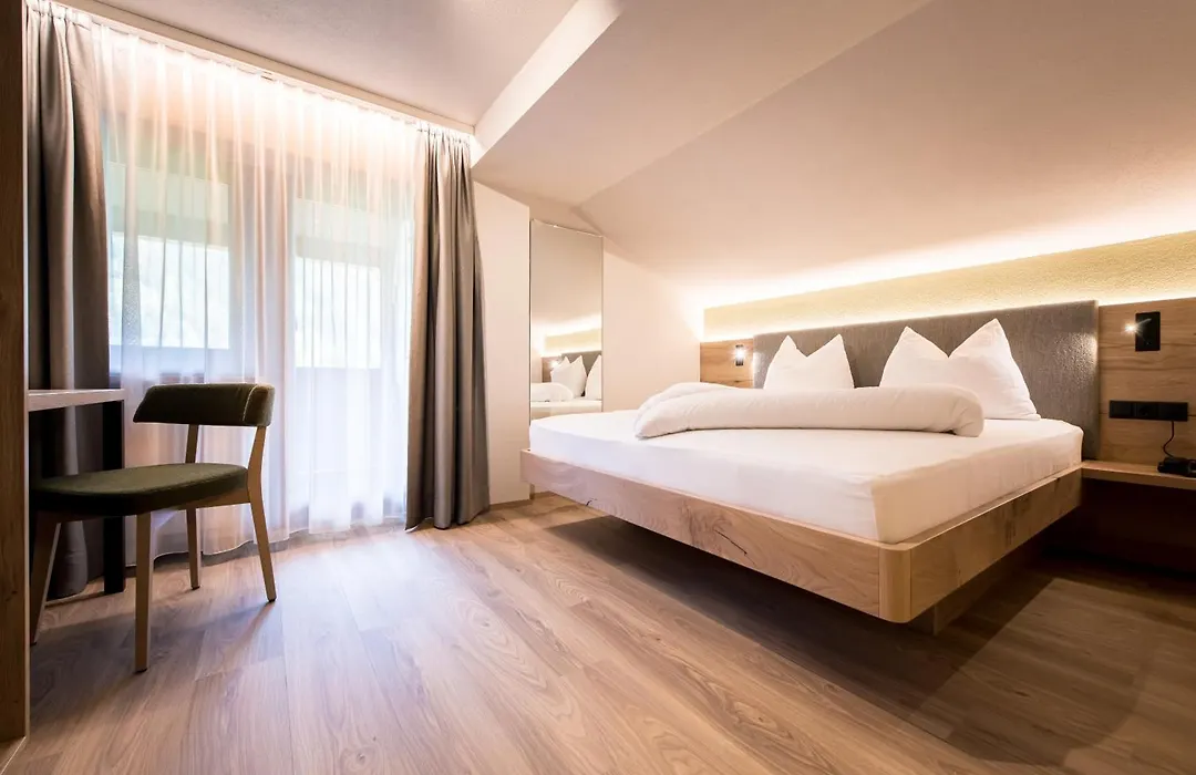 Hotel Sigmunderhof-1