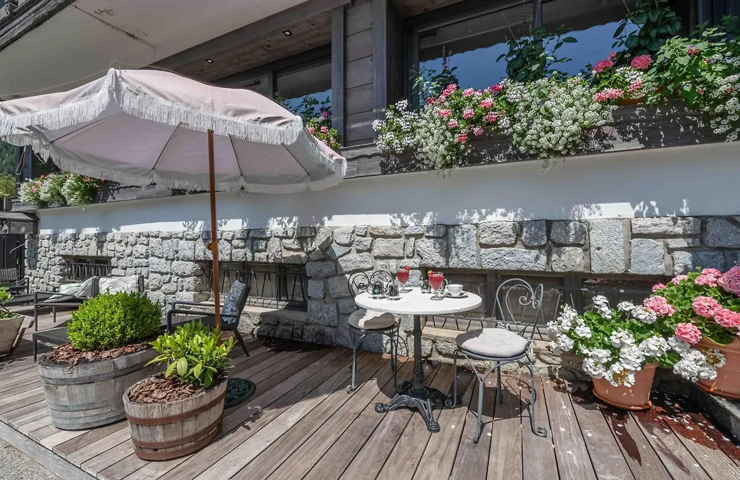 Chalet-Hotel Hermitage-1