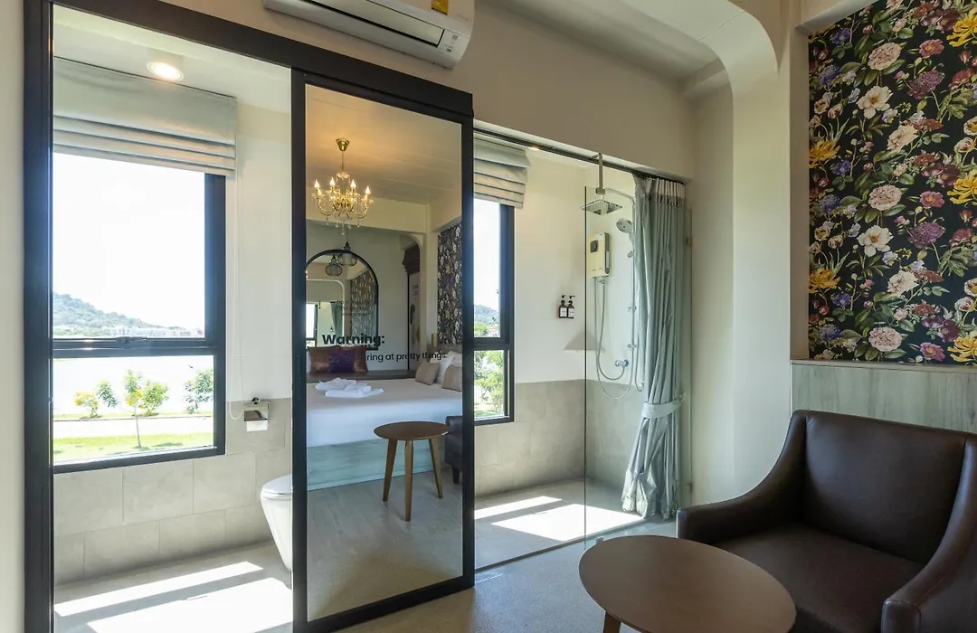 Ang Pao Hotel Phuket-1