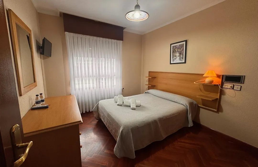 Hostal Merindades-1