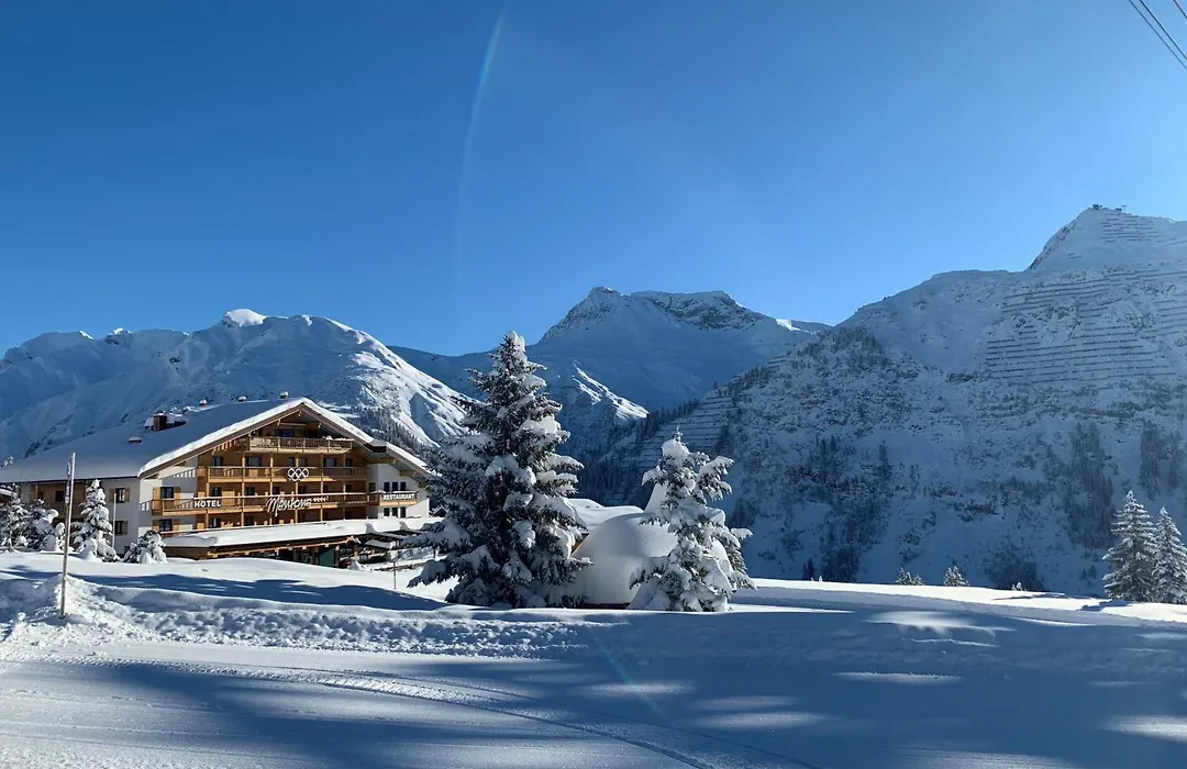Hotel & Chalet Montana-1