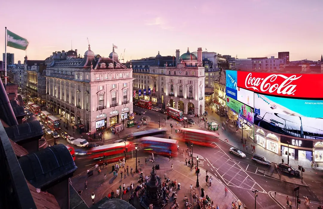 Zedwell Capsule Hotel Piccadilly Circus-1