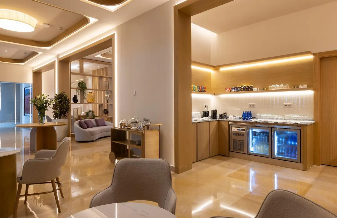 Hipotels Barrosa Palace & Spa-1