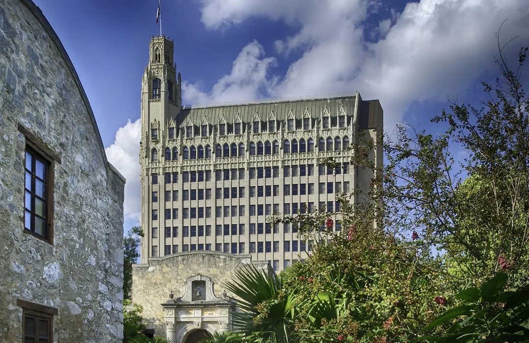 The Emily Morgan Hotel - A Doubletree By Hilton-1