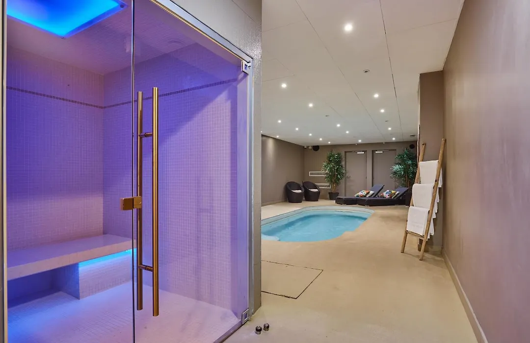 Appart'Hotel Odalys City - Paris XVII-1