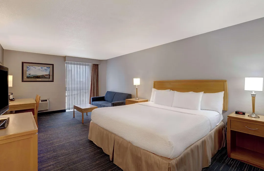 Days Inn By Wyndham Niagara Falls Near The Falls-1