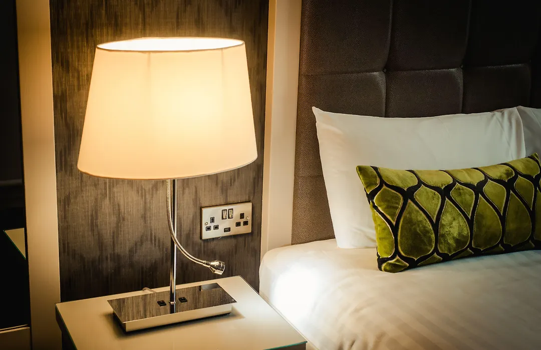 Hotel Isaacs Cork City-1