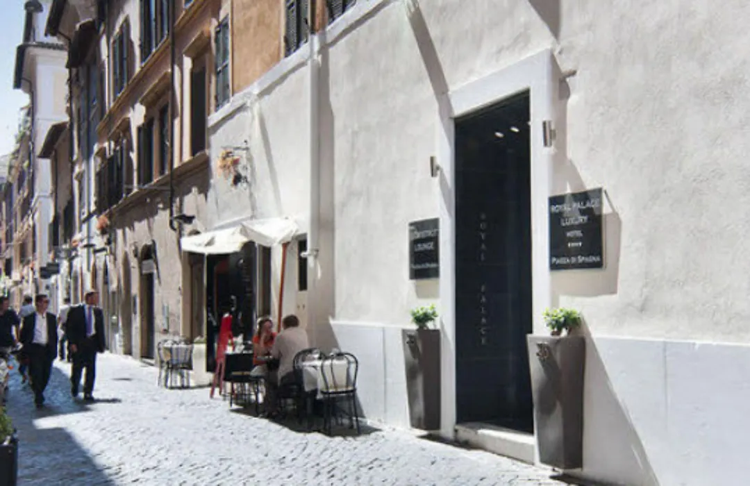 Royal Palace Luxury Hotel-1