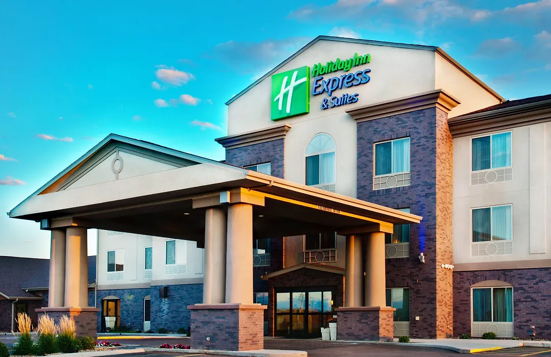 Holiday Inn Express Hotel & Suites Sheldon By Ihg-1