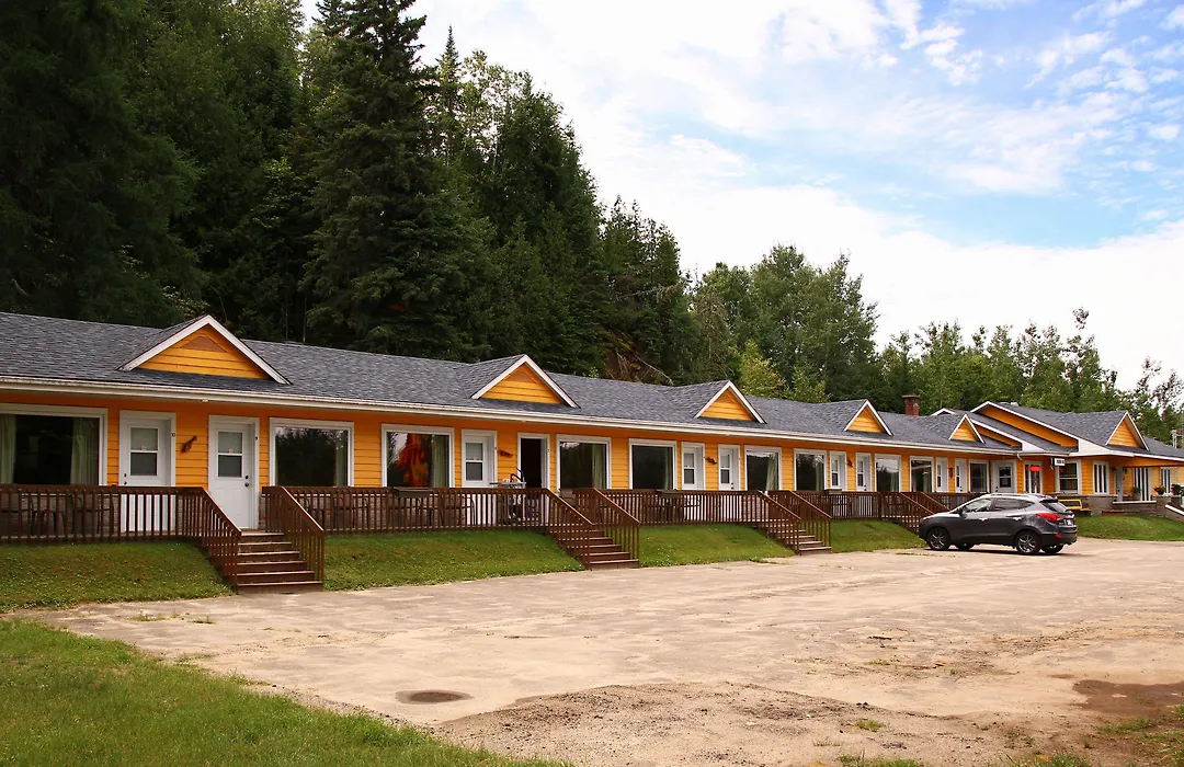 Motel 149-1